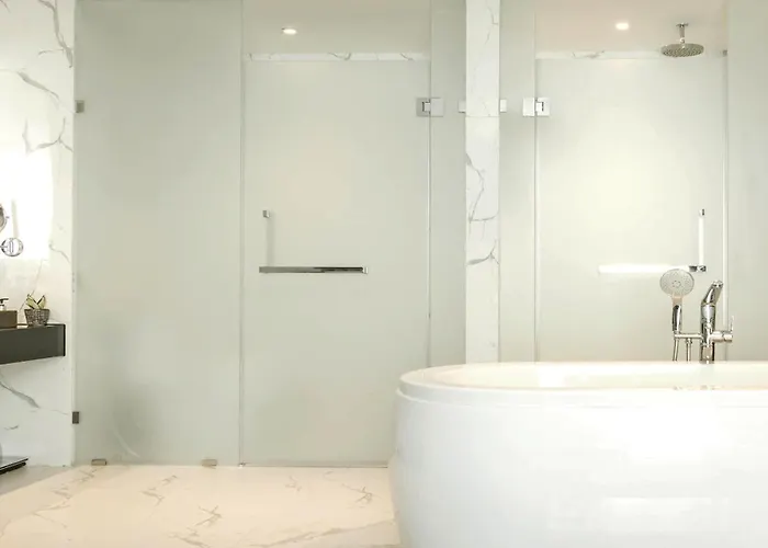 Hotel Zazz Urban 4*
